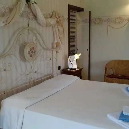 Bed & Breakfast Evinrude Roseto Degli Abruzzi
